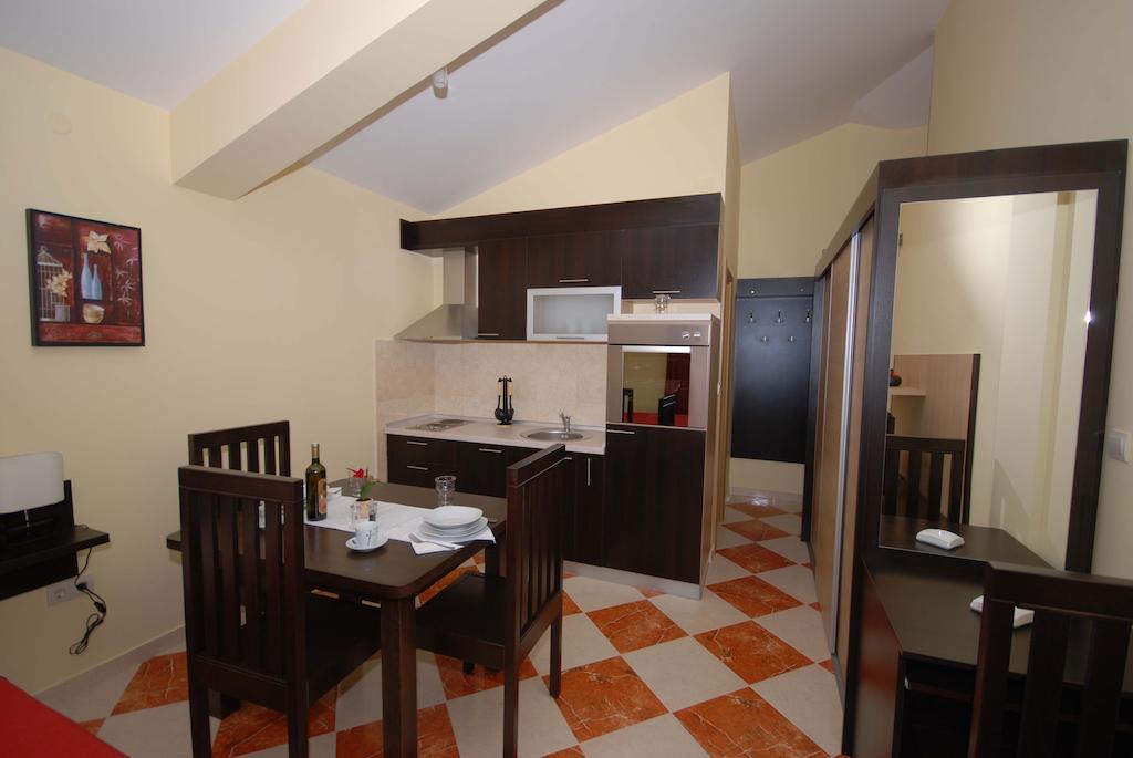 Apartments Stepic Trogir Kamer foto
