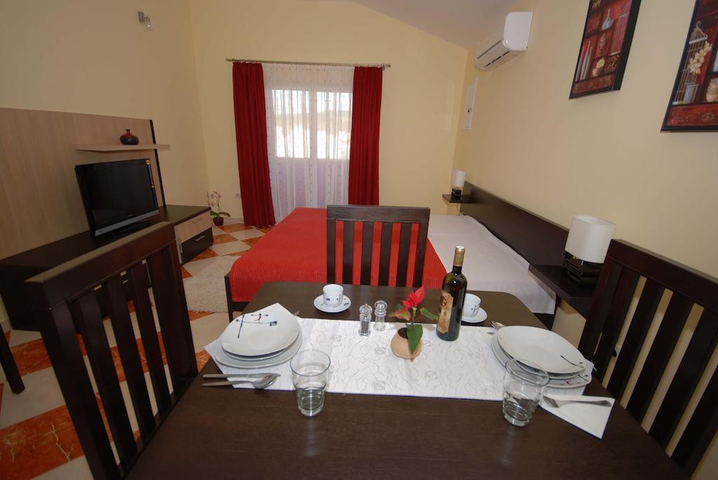 Apartments Stepic Trogir Kamer foto