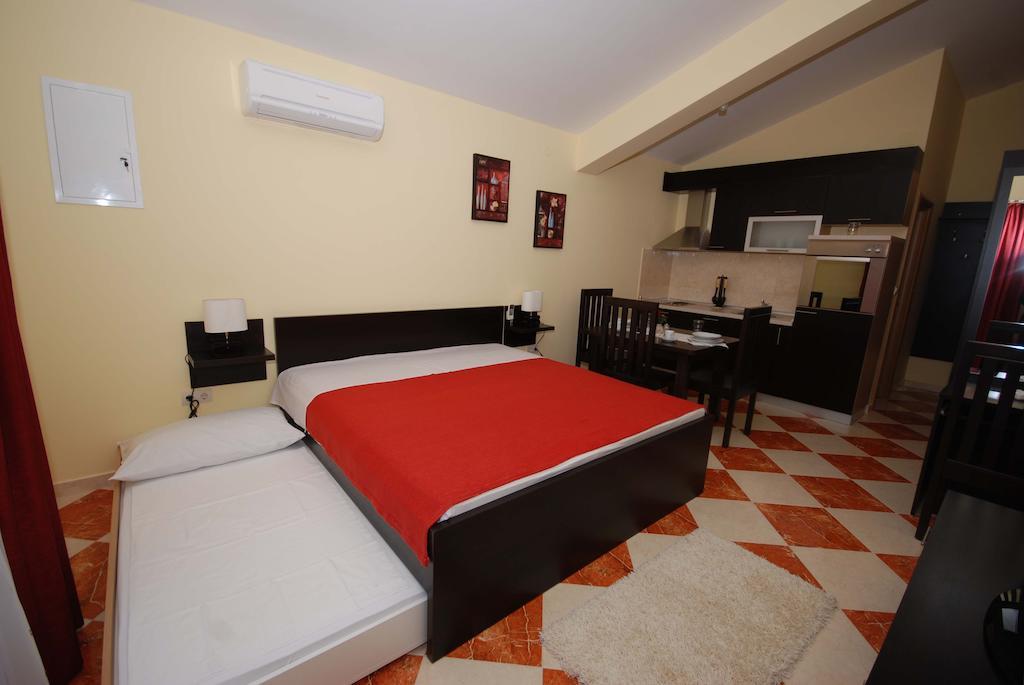 Apartments Stepic Trogir Kamer foto